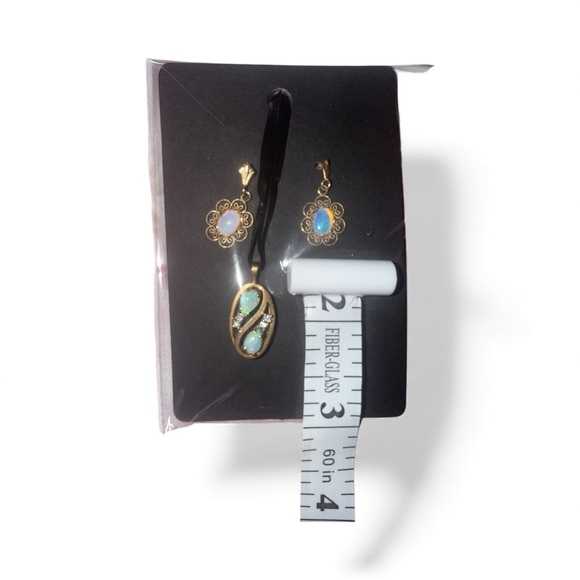 Vintage 14K Gold Opal Earrings and Charm Set – October Birthstone - Picture 4 of 4